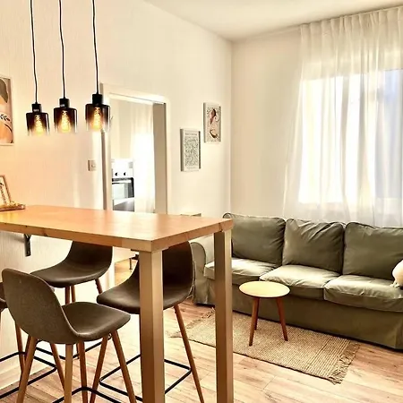 Stil & Eleganz Parkplatz Inklusive *